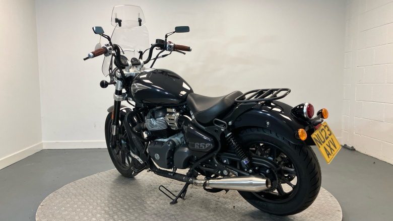 Royal Enfield Super Meteor 650 Celestial (23MY)